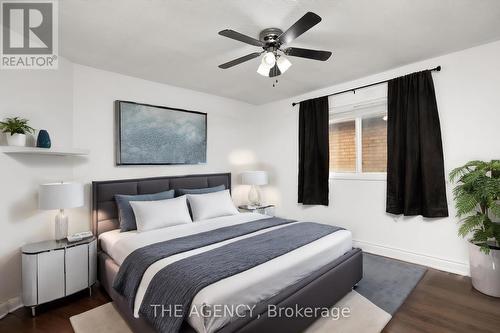 10 Karen Court, Brampton, ON - Indoor Photo Showing Bedroom