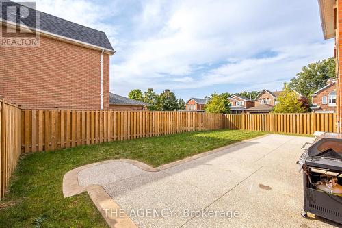 10 Karen Court, Brampton, ON - Outdoor With Exterior