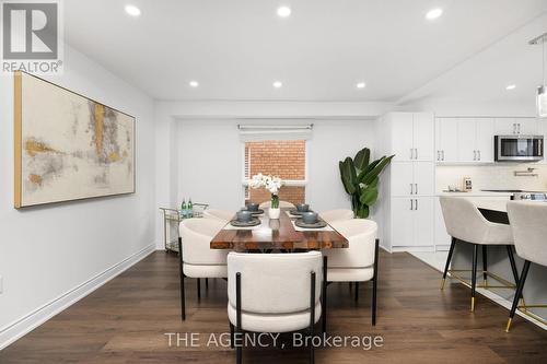 10 Karen Court, Brampton (Fletcher'S West), ON - Indoor Photo Showing Dining Room