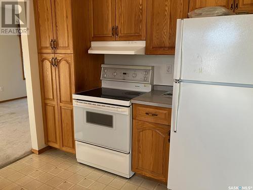 1125 1St Street W, Carrot River, SK - Indoor Photo Showing Kitchen