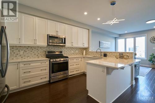 62 Jardiniere Street, Ottawa, ON - Indoor Photo Showing Kitchen With Upgraded Kitchen