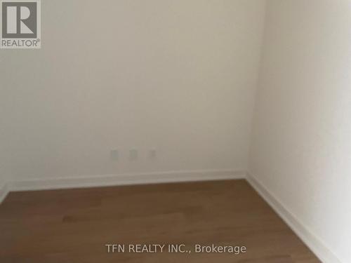 518 - 10 Deerlick Court, Toronto, ON - Indoor Photo Showing Other Room