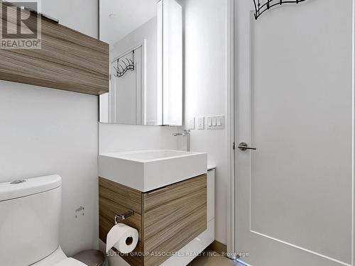 3904 - 88 Scott Street, Toronto (Church-Yonge Corridor), ON - Indoor Photo Showing Bathroom