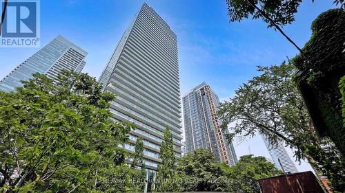 509 - 3 Gloucester Street, Toronto, ON - Outdoor