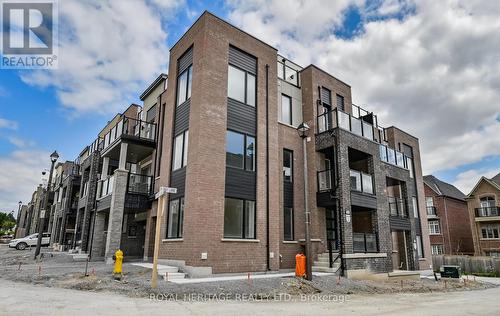 5 Schmidt Lane, Markham, ON - Outdoor With Facade