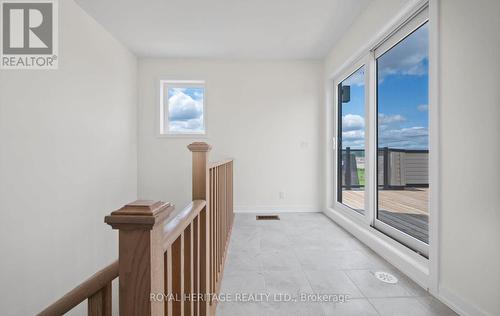 5 Schmidt Lane, Markham, ON - Indoor Photo Showing Other Room