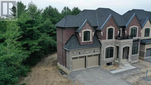 47 Bush Ridges Avenue, Richmond Hill (Jefferson), ON - Outdoor With Facade