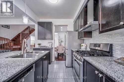 114 Beckett Avenue, Markham, ON - Indoor Photo Showing Kitchen With Double Sink With Upgraded Kitchen