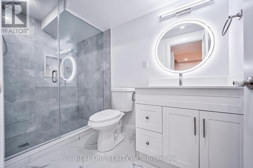 114 Beckett Avenue, Markham, ON - Indoor Photo Showing Bathroom