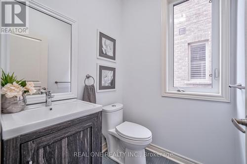 114 Beckett Avenue, Markham, ON - Indoor Photo Showing Bathroom