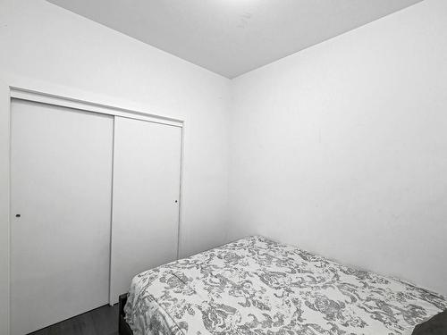 432-2871 Jacklin Rd, Langford, BC - Indoor Photo Showing Bedroom