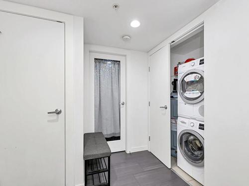 432-2871 Jacklin Rd, Langford, BC - Indoor Photo Showing Laundry Room