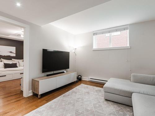 Family room - 110-1333 Rue Notre-Dame O., Montréal (Ville-Marie), QC - Indoor