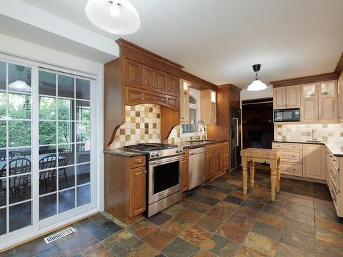 Cuisine - 188 Rue Fairhaven, Hudson, QC - Indoor Photo Showing Kitchen