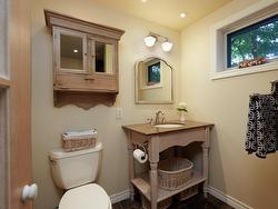 Ensuite bathroom - 