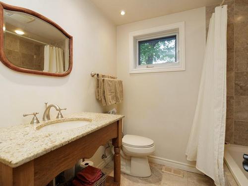 Bathroom - 188 Rue Fairhaven, Hudson, QC - Indoor Photo Showing Bathroom