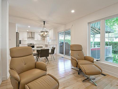 Salon - 162 Rue De Fontenelle, Blainville, QC - Indoor Photo Showing Living Room