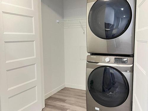 Laundry room - 524-5250 Boul. Henri-Bourassa O., Montréal (Saint-Laurent), QC - Indoor Photo Showing Laundry Room