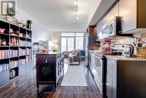 2014 - 103 The Queensway Avenue, Toronto (High Park-Swansea), ON - Indoor Photo Showing Kitchen