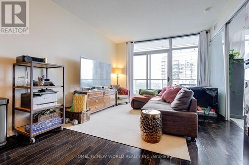 2014 - 103 The Queensway Avenue, Toronto (High Park-Swansea), ON - Indoor Photo Showing Living Room