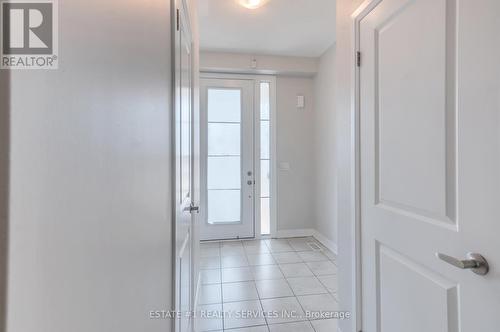 163 Freedom Crescent, Hamilton, ON - Indoor Photo Showing Other Room