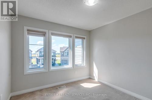 163 Freedom Crescent, Hamilton, ON - Indoor Photo Showing Other Room