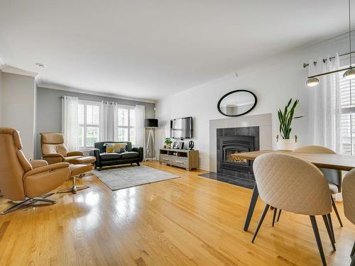 Salon - 1103 Rue Cousineau, Prévost, QC - Indoor Photo Showing Living Room With Fireplace