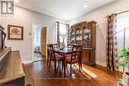 77 Poulette Street, Hamilton, ON - Indoor Photo Showing Dining Room