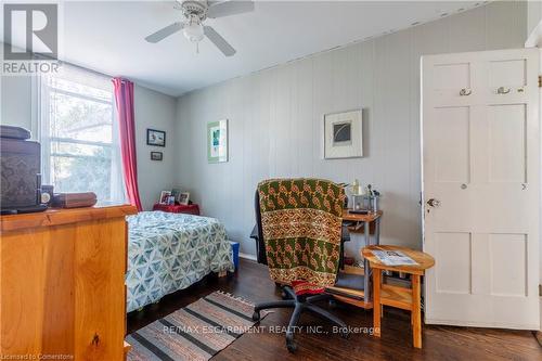 77 Poulette Street, Hamilton (Kirkendall), ON - Indoor Photo Showing Bedroom