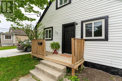 34 Rykert Street, St. Catharines, ON - Outdoor With Exterior