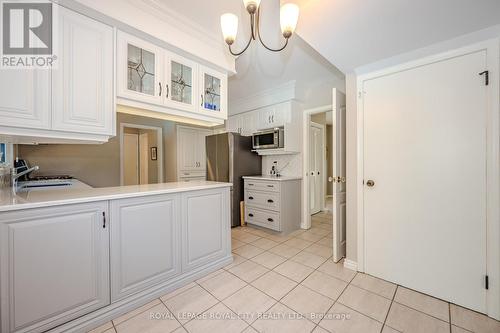 79 Lyon Avenue, Guelph (Exhibition Park), ON - Indoor Photo Showing Other Room