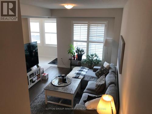 16 Birot Lane, Hamilton, ON - Indoor