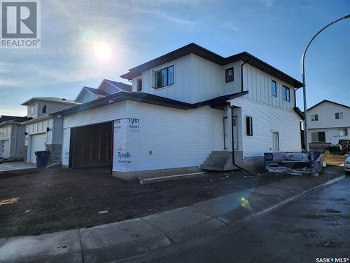 304 Barrett Street, Saskatoon, SK - Outdoor