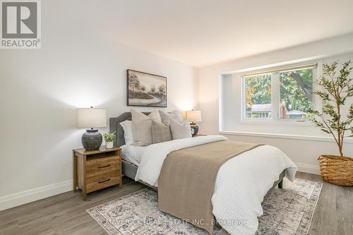 278 Grand View Avenue, London, ON - Indoor Photo Showing Bedroom