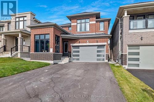 15 Ainslie Hill Crescent, Georgina, ON - Outdoor With Facade