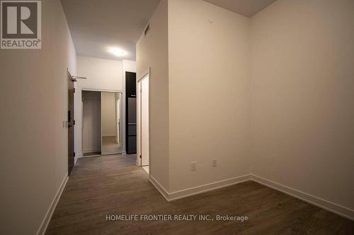 805 - 120 Eagle Rock Way, Vaughan, ON - Indoor Photo Showing Other Room