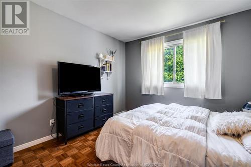 22 Bennie Avenue, Leamington, ON - Indoor Photo Showing Bedroom