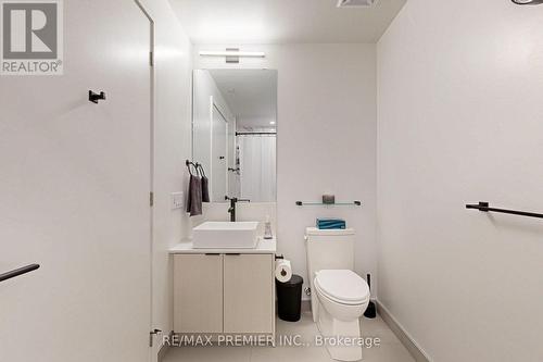 904 - 1285 Dupont Street, Toronto (Dovercourt-Wallace Emerson-Junction), ON - Indoor Photo Showing Bathroom