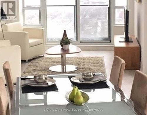 Ph#4403 - 36 Park Lawn Road, Toronto (Mimico), ON - Indoor Photo Showing Dining Room