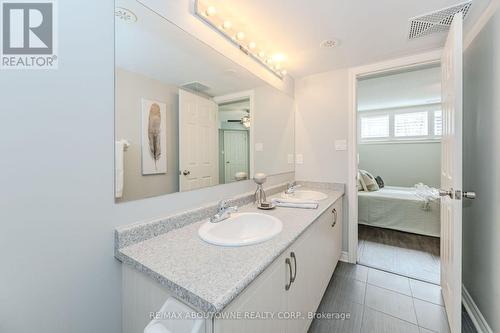 4-01 - 2420 Baronwood Drive, Oakville (West Oak Trails), ON - Indoor Photo Showing Bathroom