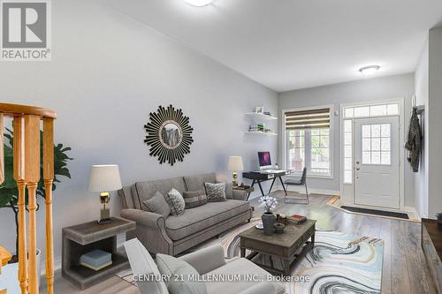 31 Pritchard Road, Brampton (Northwest Brampton), ON - Indoor Photo Showing Living Room