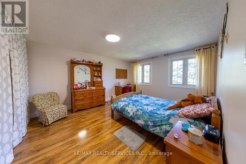 1 Mccort Drive S, Caledon (Caledon Village), ON - Indoor Photo Showing Bedroom