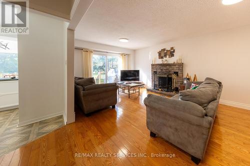 1 Mccort Drive S, Caledon (Caledon Village), ON - Indoor Photo Showing Living Room With Fireplace