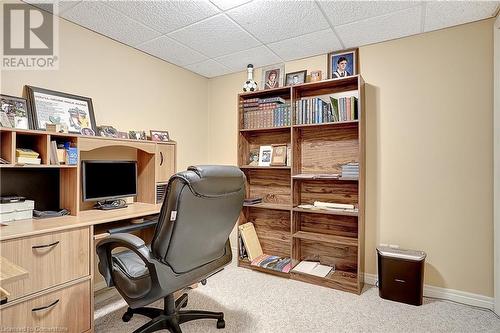 15 Gregg Court Unit# 1, Kitchener, ON - Indoor Photo Showing Office