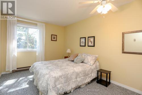 224 - 440 Wellington Street, St. Thomas, ON - Indoor Photo Showing Bedroom