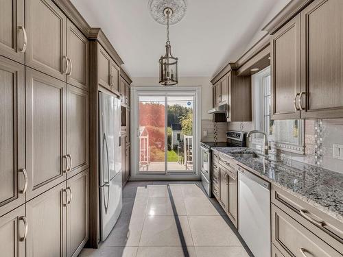 Cuisine - 828 Rue André-Garant, Lévis (Desjardins), QC - Indoor Photo Showing Kitchen With Upgraded Kitchen