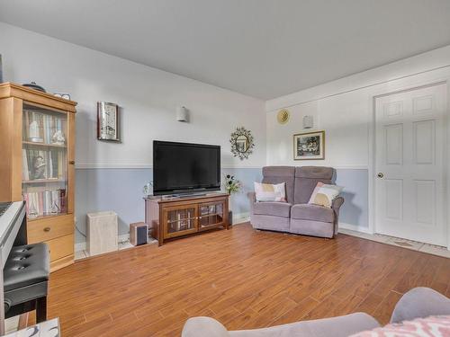 Salle familiale - 828 Rue André-Garant, Lévis (Desjardins), QC - Indoor Photo Showing Living Room