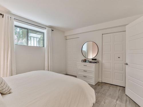 Chambre Ã Â coucher - 9211 Av. Émile-Legault, Montréal (Anjou), QC - Indoor Photo Showing Bedroom