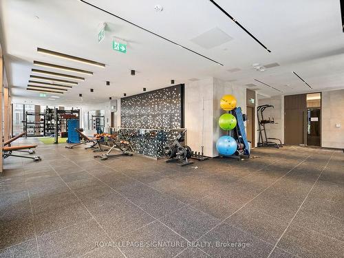 4607-55 Mercer St, Toronto, ON - Indoor Photo Showing Gym Room