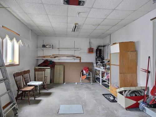 Salle familiale - 972 Av. Gilles-Ricard, Rouyn-Noranda, QC - Indoor Photo Showing Other Room